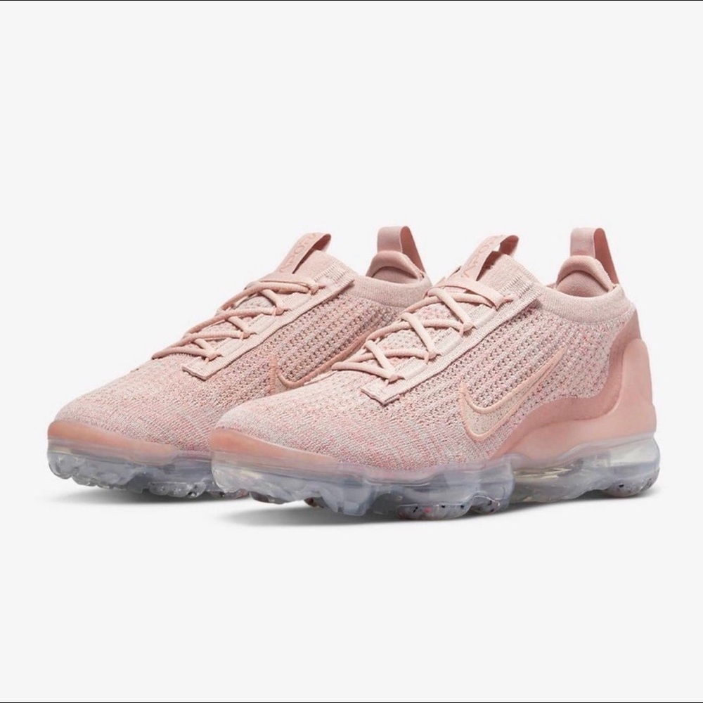 Nike Air VaporMax Flyknit shoes